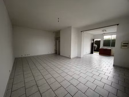 vente maison 5 pièces 87 m² à saint-pierre-des-corps (37700)  197 580 €