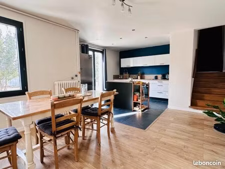 maison 5 pièces 152 m²