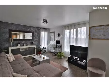 appartement 4 pièces 84 m²