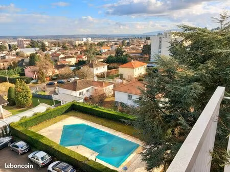 appartement 5 pièces cèdres bleus