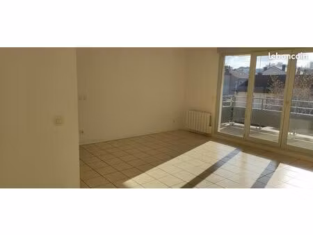 4 pieces-87m2-terrasse 10m2