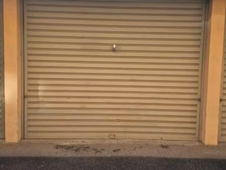 vend garage dans copropriété