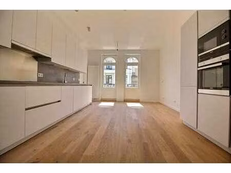 chatelain: appart. neuf (2nde occupation) 2ch