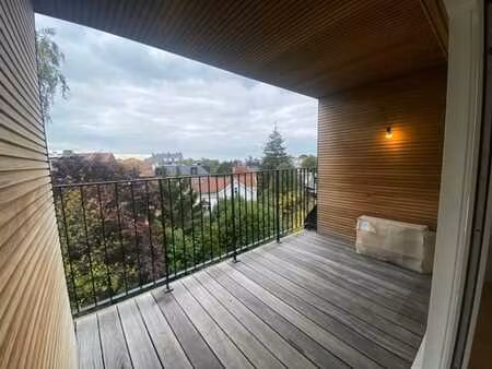 dieweg penthouse 2 chambres avec terrasse