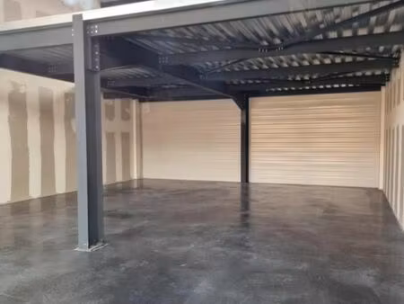 local industriel 167 m²