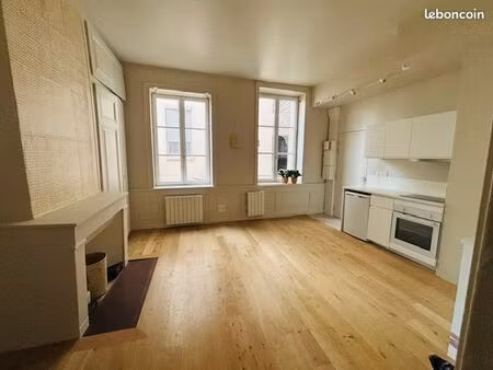 t1 coeur croix rousse