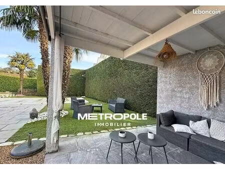 propriété 5 pièces 150 m²