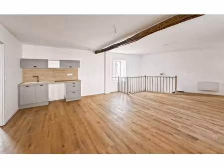 location appartement  m² t-4 à chenay  1 400 €