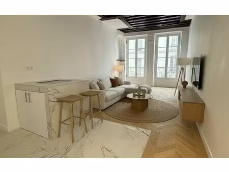 appartement paris 1 61 m² t-3 à vendre  929 000 €