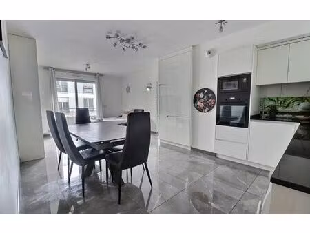 appartement paris 19 87 m² t-4 à vendre  790 000 €