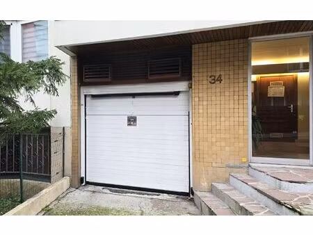 stationnement paris 19 m² t- à vendre  15 000 €