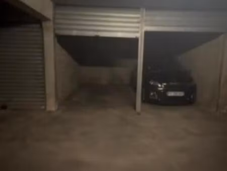 location parking marseille 1er