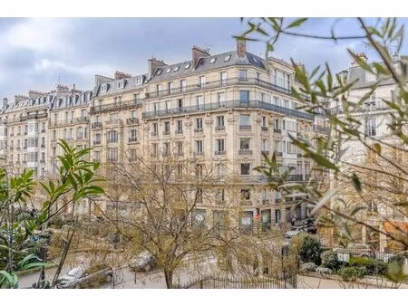 paris 17eme - pereire laugier magnifique 3 pieces avec balcon- vente de la nue propriete -