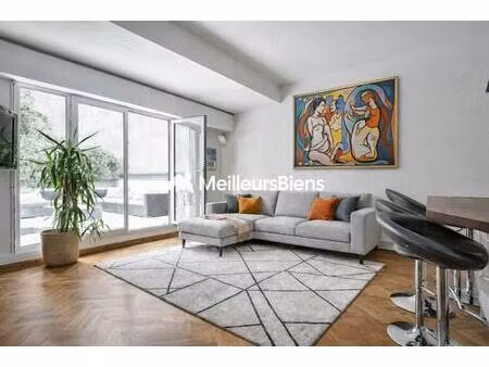 appartement de standing avec terrasse