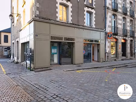 location bureaux et commerces à redon (35600) : à louer / 155m² redon