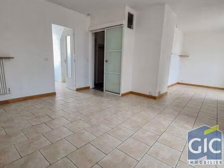 location appartement t1 à caen (14000) : à louer t1 / 38m² caen