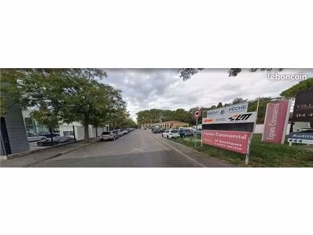 cession local commercial 78m2