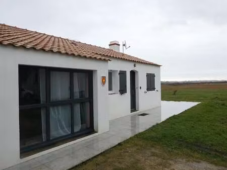 vente maison aux moutiers-en-retz (44760) : à vendre / 77m² les moutiers-en-retz