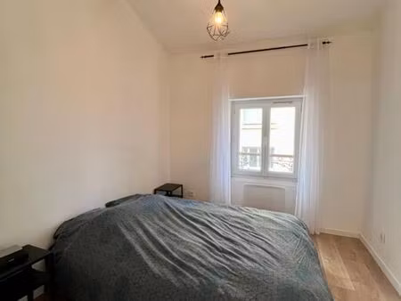 duplex t2 bis vieux port