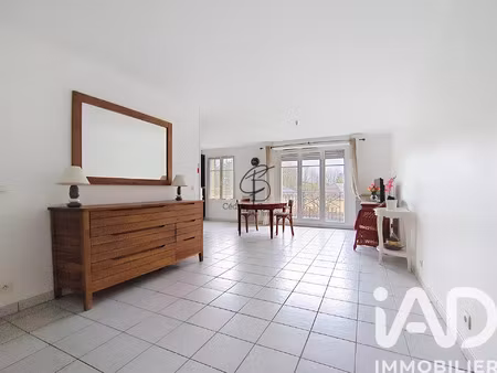 vente appartement 3 pièces 57 m² roissy-en-brie (77680)