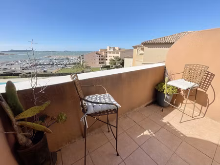 appartement de standing en duplex t3 de 40 m2 avec vue mer e