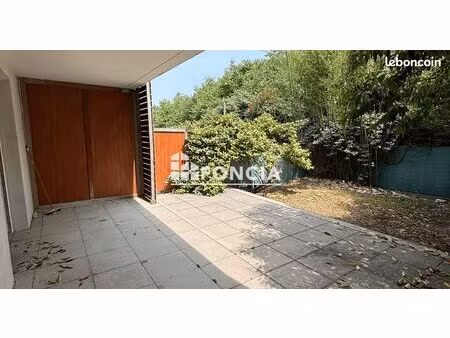 à vendre montpellier appartement trois pièces avec jardin et garage