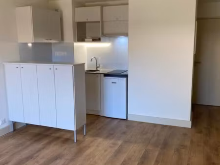 t1 - talence thouars