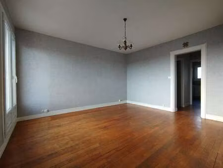 vente appartement 3 pièces à lorient (56100) : à vendre 3 pièces / 68m² lorient