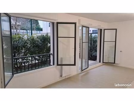 studio à louer rdc jardin - orgeval