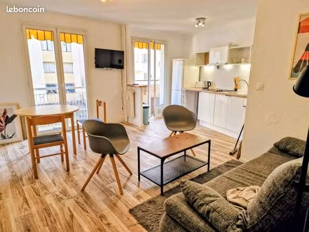 appartement 3 pièces + balcon - centre antibes