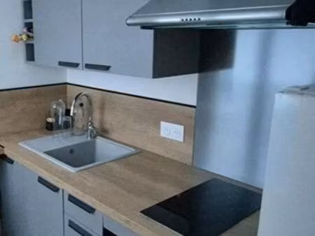 immoji a louer t2 meublée à côté de metro a / gratte-ciel