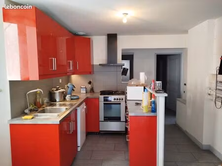 loue appartement 100m notre dame de briançon