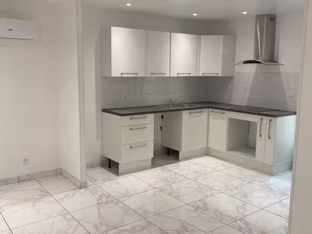 maison de village t3 st feliu d'avall