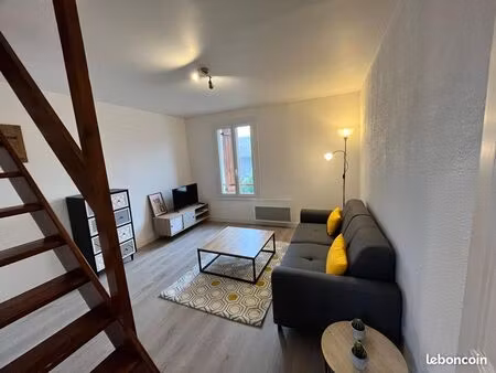 t1 duplex - 34m2 - proche centre ville - rue calme