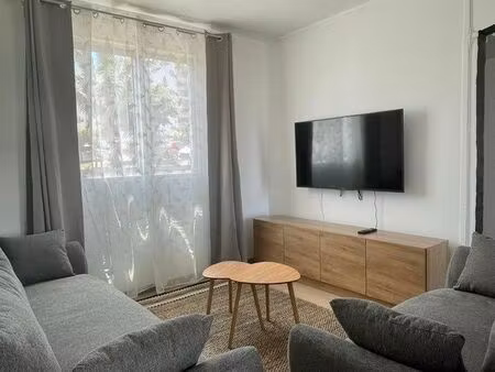 à louer – appartement t3 meublé – la possession