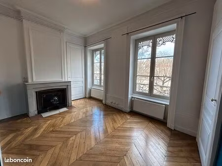 appartement 2 pièces 38 m²