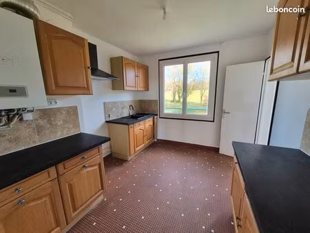 appart 3 chambres + garage + jardin