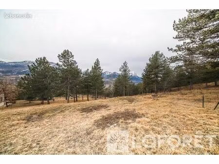 terrain 1500 m² embrun