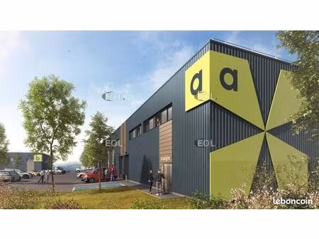 local d'activité 2 194 m²