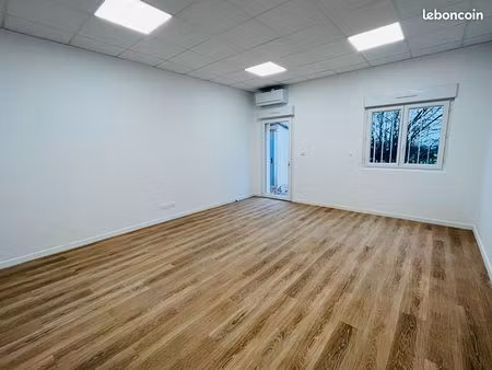 local 28 m² venelles