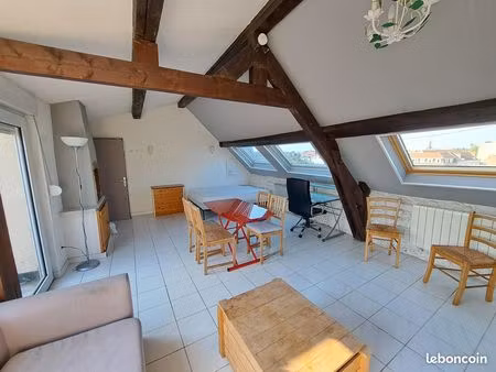 grand studio meublé rue du faisan