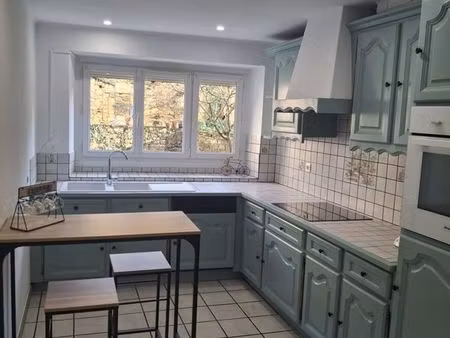 location maison meublée 3 ch – jardin – garage – montmédy