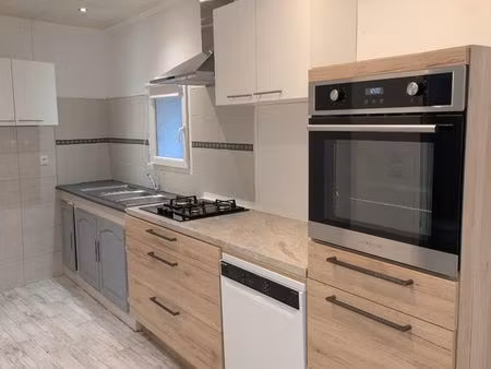 loue maison de village