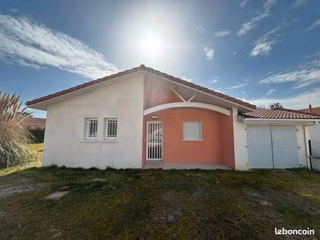 villa 3 pièces 65 m²