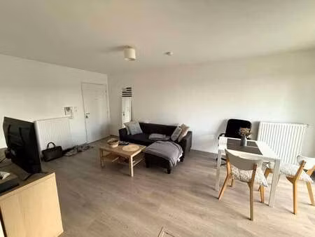 location appartement 2 pièces à noyal-sur-vilaine (35530) : à louer 2 pièces / 41m² noyal-