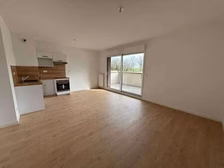 location appartement 3 pièces à vern-sur-seiche (35770) : à louer 3 pièces / 65m² vern-sur