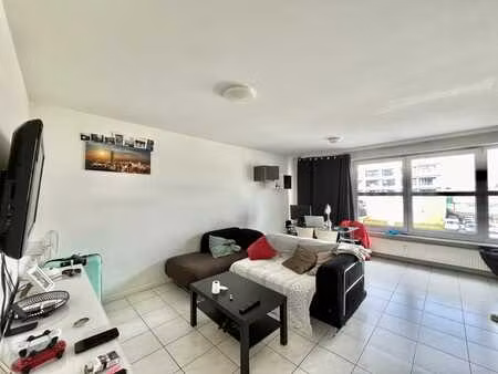 op te frissen appartement met potentieel in deurne