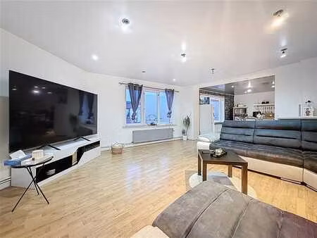 appartement 2 chambres à gilly