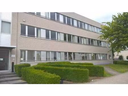 bureaux de 438 m² le long luchthavenlaan