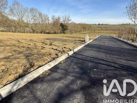 terrain constructible viabilisé à vendre